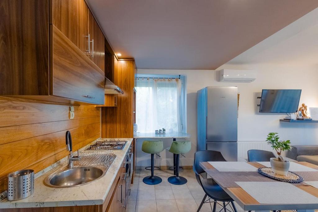 Fatima Apartman Шіофок Екстер'єр фото