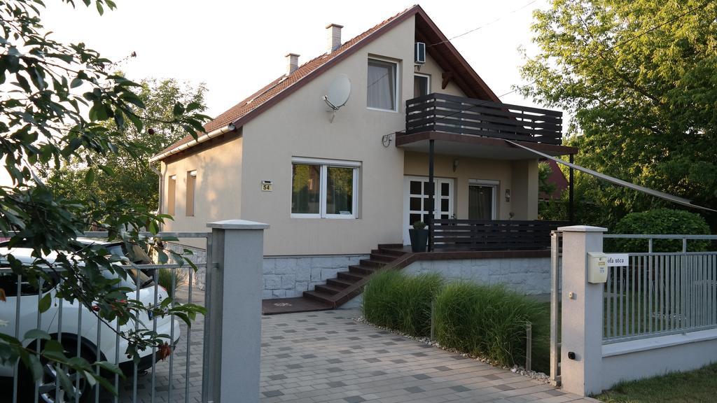 Fatima Apartman Шіофок Екстер'єр фото