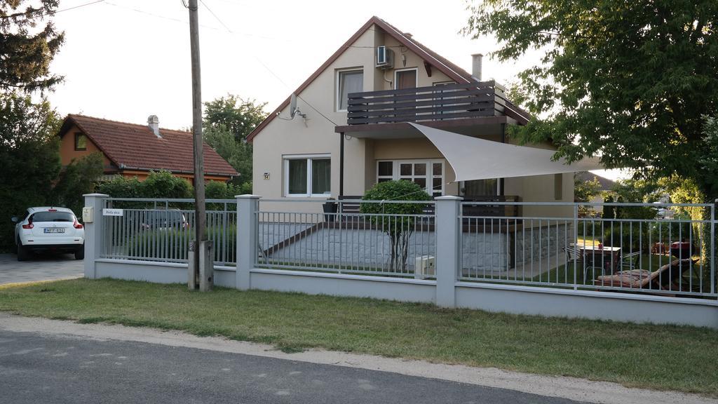 Fatima Apartman Шіофок Екстер'єр фото